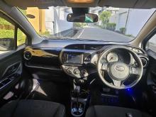 https://riyasewana.com/uploads/toyota-vitz-edition-25758396074.jpg