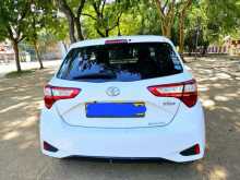 https://riyasewana.com/uploads/toyota-vitz-edition-25810474232.jpg
