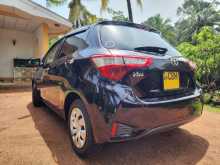 https://riyasewana.com/uploads/toyota-vitz-edition-27215609374.jpg