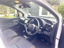 https://riyasewana.com/uploads/toyota-vitz-edition-287310424702.jpg