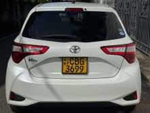 https://riyasewana.com/uploads/toyota-vitz-edition-311638424182.jpg