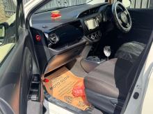https://riyasewana.com/uploads/toyota-vitz-edition-311639096246.jpg