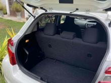https://riyasewana.com/uploads/toyota-vitz-edition-510185524354.jpg