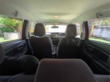 https://riyasewana.com/uploads/toyota-vitz-edition-618471324585.jpg