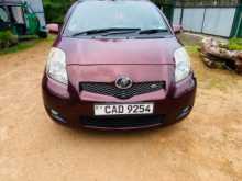 Toyota Vitz ILL 2010 Car