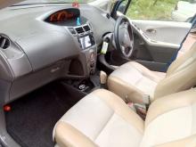 https://riyasewana.com/uploads/toyota-vitz-ill-24836556796.jpg