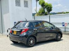 https://riyasewana.com/uploads/toyota-vitz-jewela-617015724541.jpg
