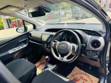 https://riyasewana.com/uploads/toyota-vitz-jewela-617015824883.jpg