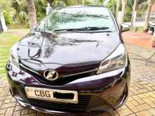 Toyota Vitz JEWELA 2015 Car