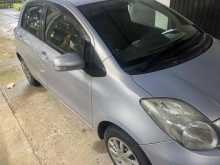 https://riyasewana.com/uploads/toyota-vitz-ksp-2611393722812.jpg