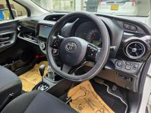 https://riyasewana.com/uploads/toyota-vitz-ksp130-231753306215.jpg