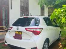 https://riyasewana.com/uploads/toyota-vitz-ksp130-870843102.jpg