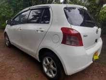 https://riyasewana.com/uploads/toyota-vitz-ksp90-2007-278412612142.jpg