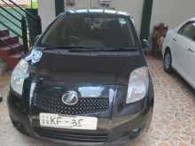 Toyota Vitz KSP90 2006 Car