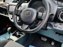 https://riyasewana.com/uploads/toyota-vitz-led-1323504422173.jpg