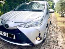 https://riyasewana.com/uploads/toyota-vitz-led-1510292822103.jpg