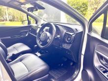 https://riyasewana.com/uploads/toyota-vitz-led-1510300824473.jpg