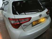 https://riyasewana.com/uploads/toyota-vitz-led-2019-214443612822.jpg