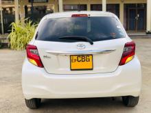 https://riyasewana.com/uploads/toyota-vitz-limited-211632016154.jpg