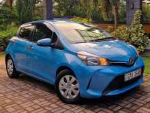 https://riyasewana.com/uploads/toyota-vitz-push-20222625866.jpg