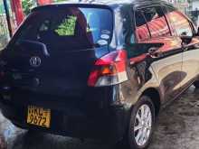 https://riyasewana.com/uploads/toyota-vitz-push-41609114832.jpg