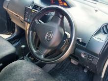 https://riyasewana.com/uploads/toyota-vitz-push-514351117175.jpg