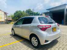 https://riyasewana.com/uploads/toyota-vitz-safety-10111225232.jpg