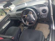 https://riyasewana.com/uploads/toyota-vitz-safety-101357216795.jpg