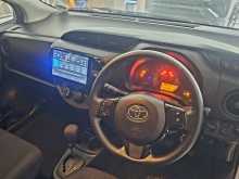 https://riyasewana.com/uploads/toyota-vitz-safety-131135454023.jpg