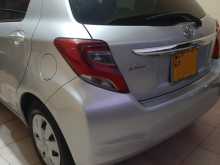 https://riyasewana.com/uploads/toyota-vitz-safety-1670443525.jpg