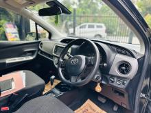 https://riyasewana.com/uploads/toyota-vitz-safety-1810390017795.jpg