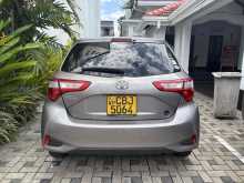 https://riyasewana.com/uploads/toyota-vitz-safety-1812122422032.jpg