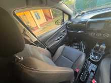 https://riyasewana.com/uploads/toyota-vitz-safety-2018-189384312564.jpg