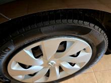 https://riyasewana.com/uploads/toyota-vitz-safety-2215213117446.jpg