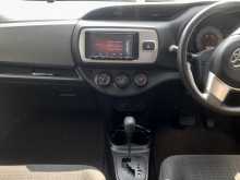 https://riyasewana.com/uploads/toyota-vitz-safety-4215348895.jpg