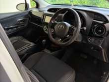 https://riyasewana.com/uploads/toyota-vitz-safety-5155505385.jpg