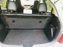 https://riyasewana.com/uploads/toyota-vitz-safety-717380117746.jpg