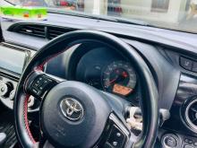 https://riyasewana.com/uploads/toyota-vitz-safetyr-3719556295.jpg