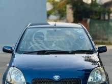 https://riyasewana.com/uploads/toyota-vitz-scp-1999-119072212284.jpg