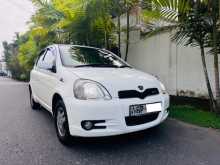 Toyota Vitz SCP 10 U Grade 2000 Car