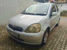 Toyota Vitz SCP10 2000 Car