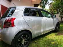https://riyasewana.com/uploads/toyota-vitz-scp-301350264173.jpg
