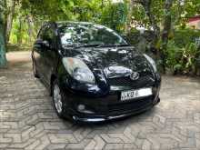 Toyota Vitz Scp 90 2009 Car