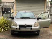 Toyota VITZ SCP10 2000 Car