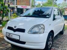 Toyota Vitz SCP10 2001 Car