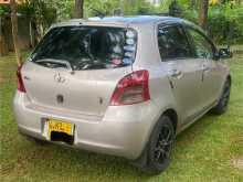 https://riyasewana.com/uploads/toyota-vitz-scp90-2007-2217232312662.jpg