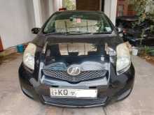 Toyota Vitz SCP90 2009 Car