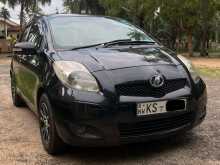 Toyota Vitz SCP90 2010 Car