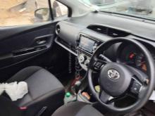 https://riyasewana.com/uploads/toyota-vitz-sefty-2155730692684.jpg