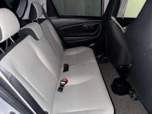 https://riyasewana.com/uploads/toyota-vitz-special-18511336155.jpg